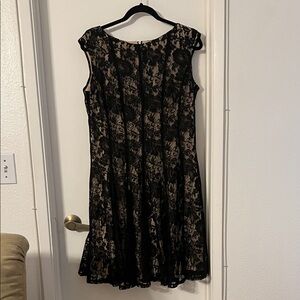 Danny & Nicole Black Floral Lace Midi Dress